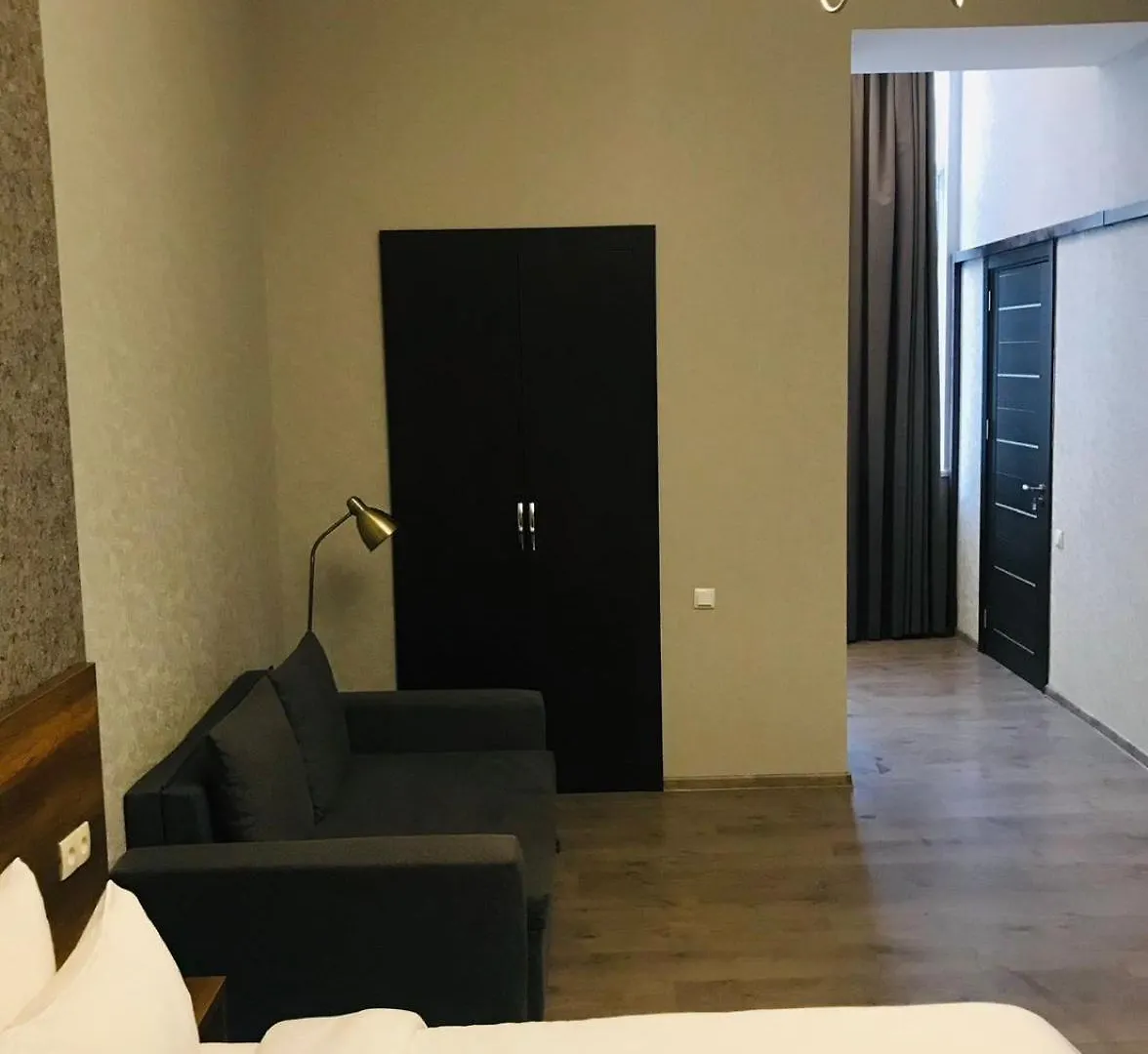 טביליסי Hotel Cozy 3*,  גאורגיה